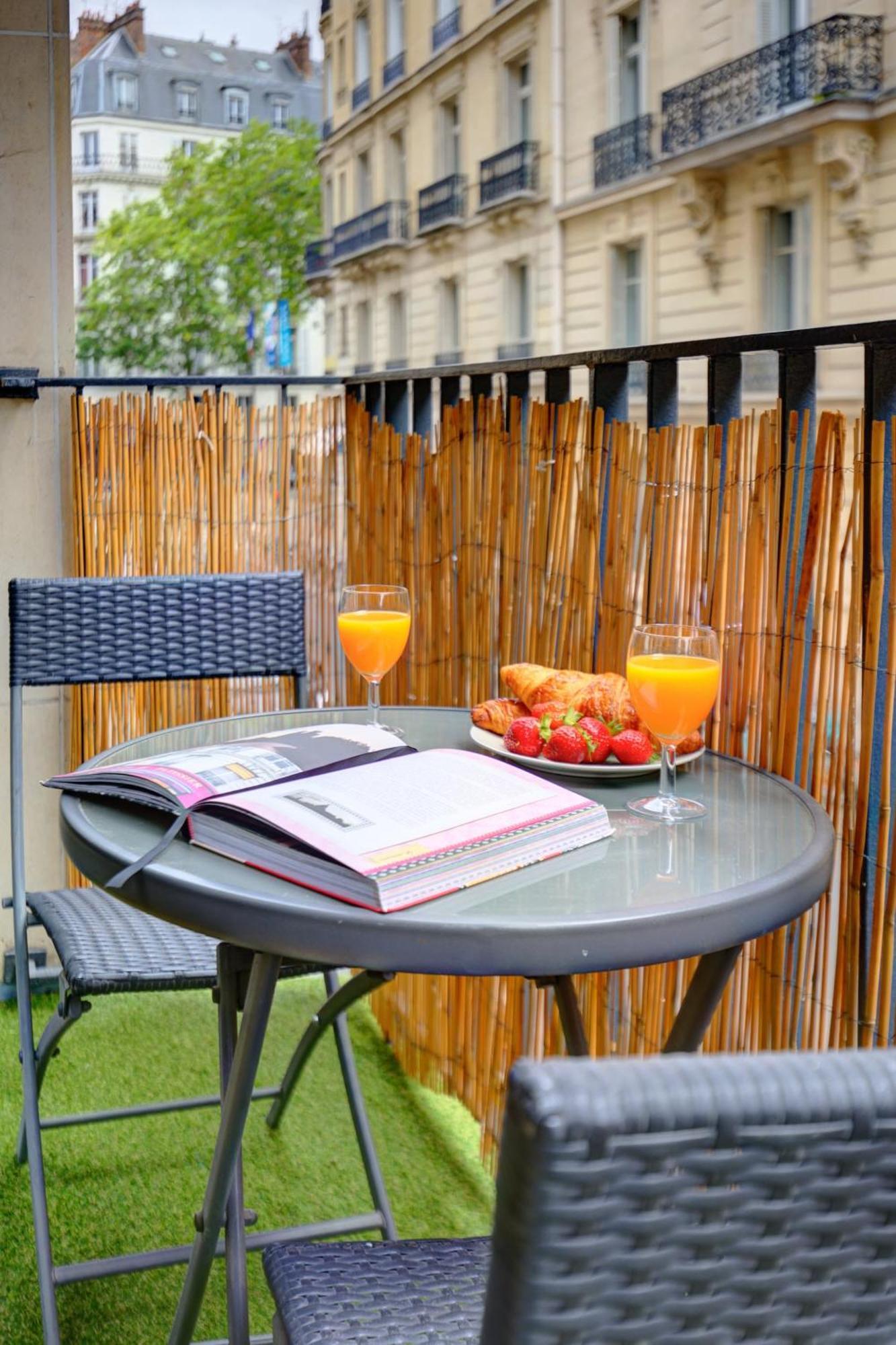 St Germain & Le Bon Marche With Balcony - Cityapartmentstay Paris Exterior photo
